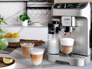 Read more about the article At $200 Off, the De’Longhi Magnifica Plus Offers Barista-Level Coffee at a Bargain Price